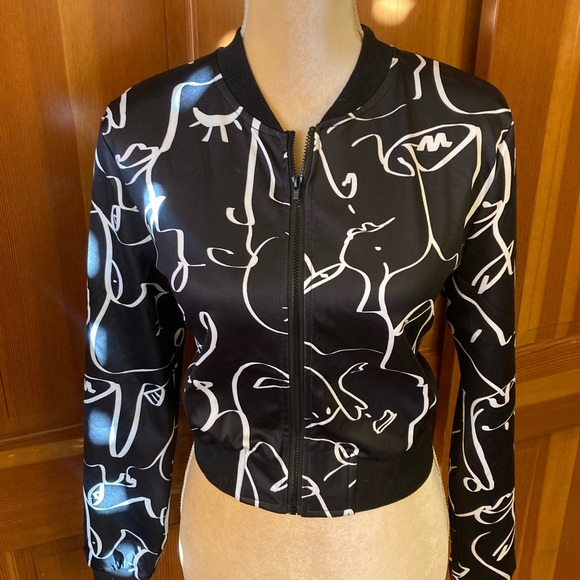 Designer Graphics Zip Up. - Picture 4 of 13